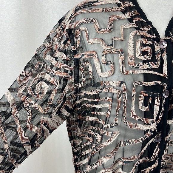 Tantrums Vintage Sheer Geometric Print Long Sleeve Button Up Blouse Top Size 1X - Picture 6 of 11